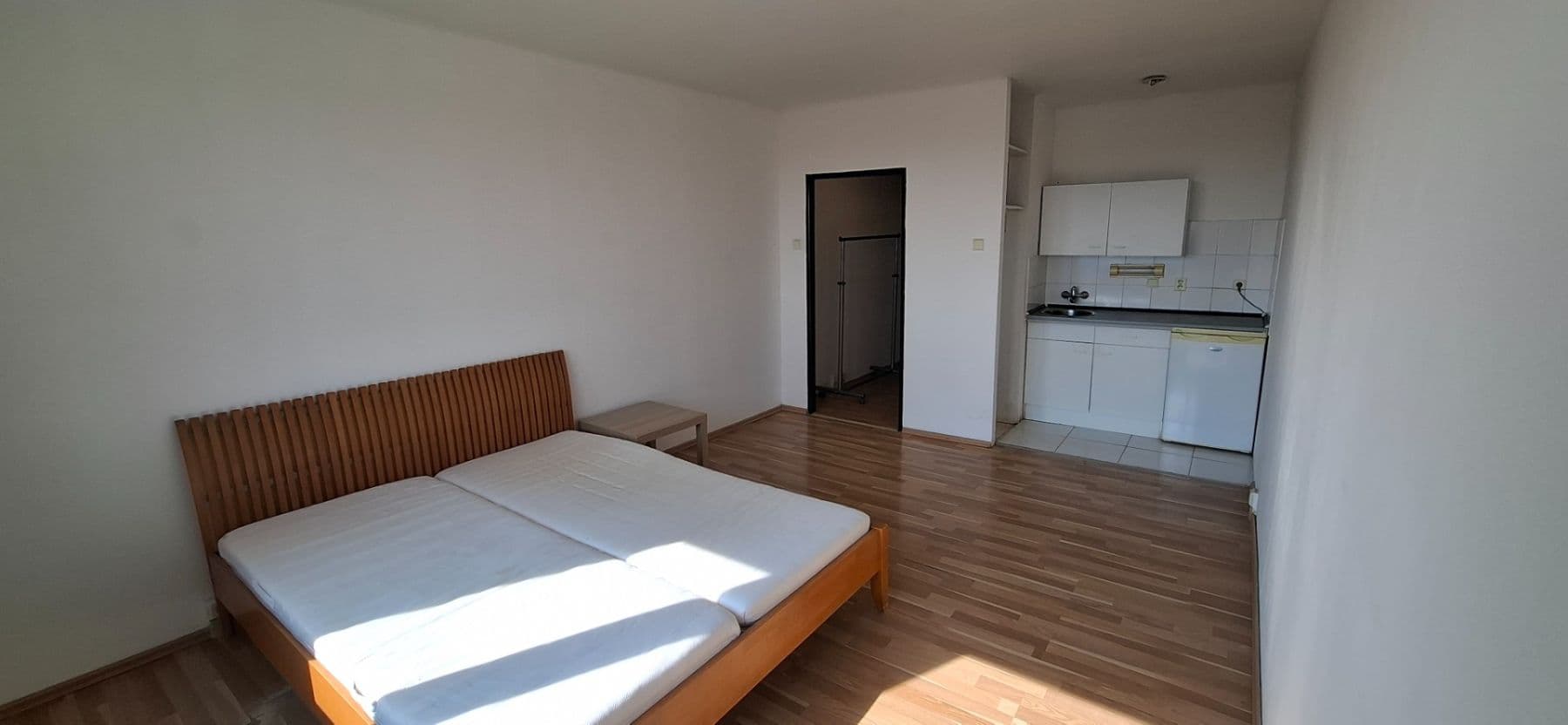 Prodej bytu Garsoniéra 28 m², Hlavatého, Praha, Praha Prodej bytu Garsoniéra 28 m², Hlavatého, Praha, Praha