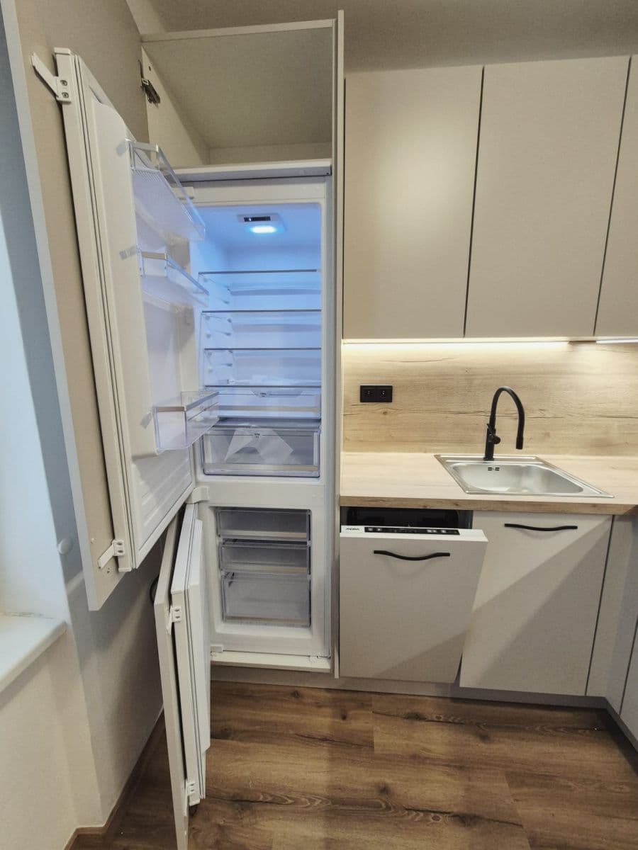 Pronájem bytu 2+1 56 m², Buková, Praha, Praha Pronájem bytu 2+1 56 m², Buková, Praha, Praha