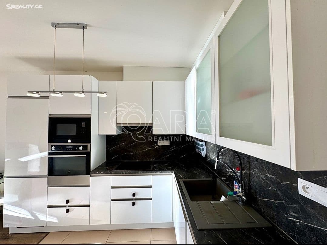 Prodej bytu 3+kk 75 m², Škrábkových, Praha, Praha Prodej bytu 3+kk 75 m², Škrábkových, Praha, Praha