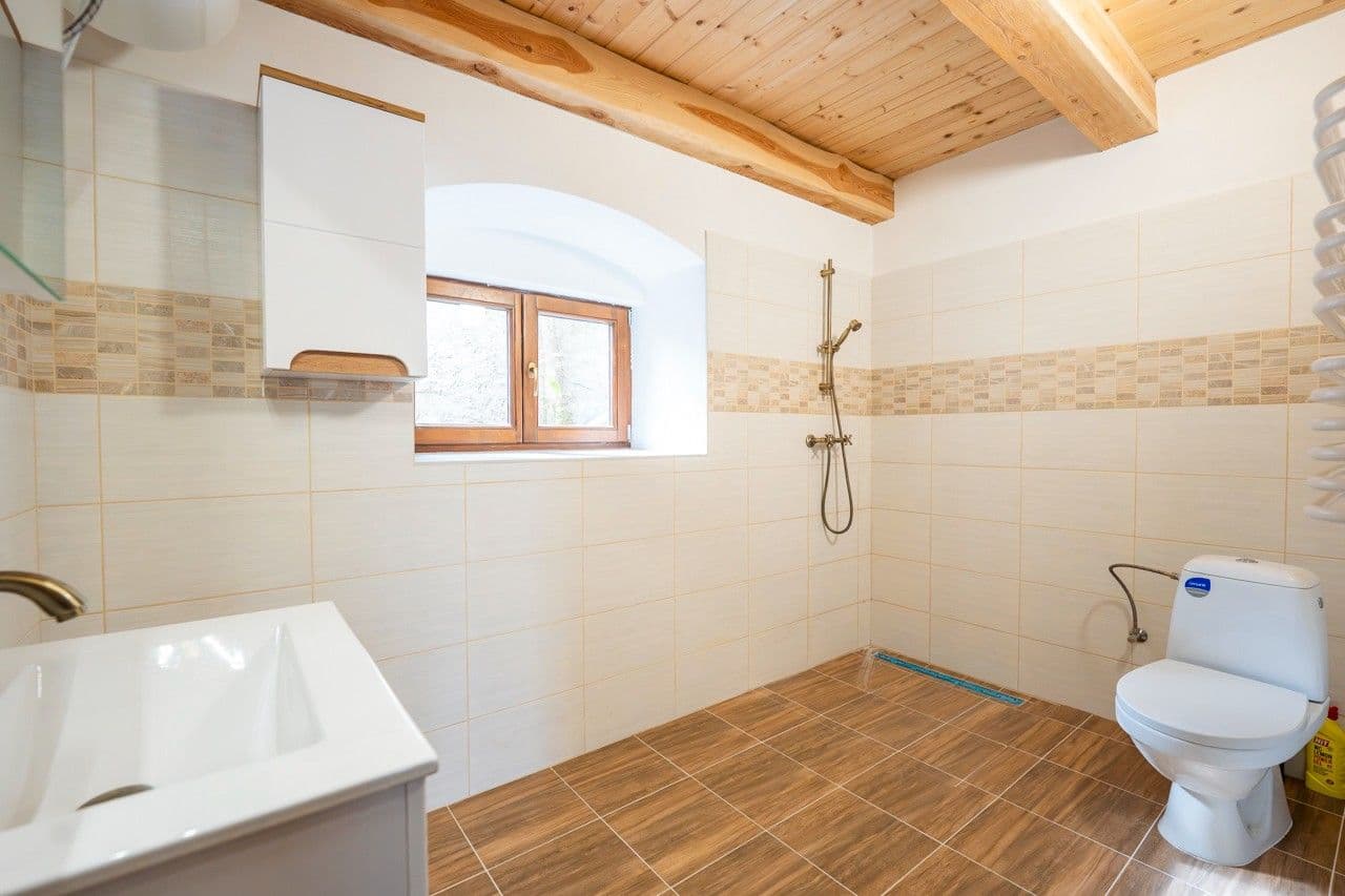 Pronájem bytu 1+1 38 m², náměstí Míru, Heřmanův Městec, Pardubický kraj Pronájem bytu 1+1 38 m², náměstí Míru, Heřmanův Městec, Pardubický kraj