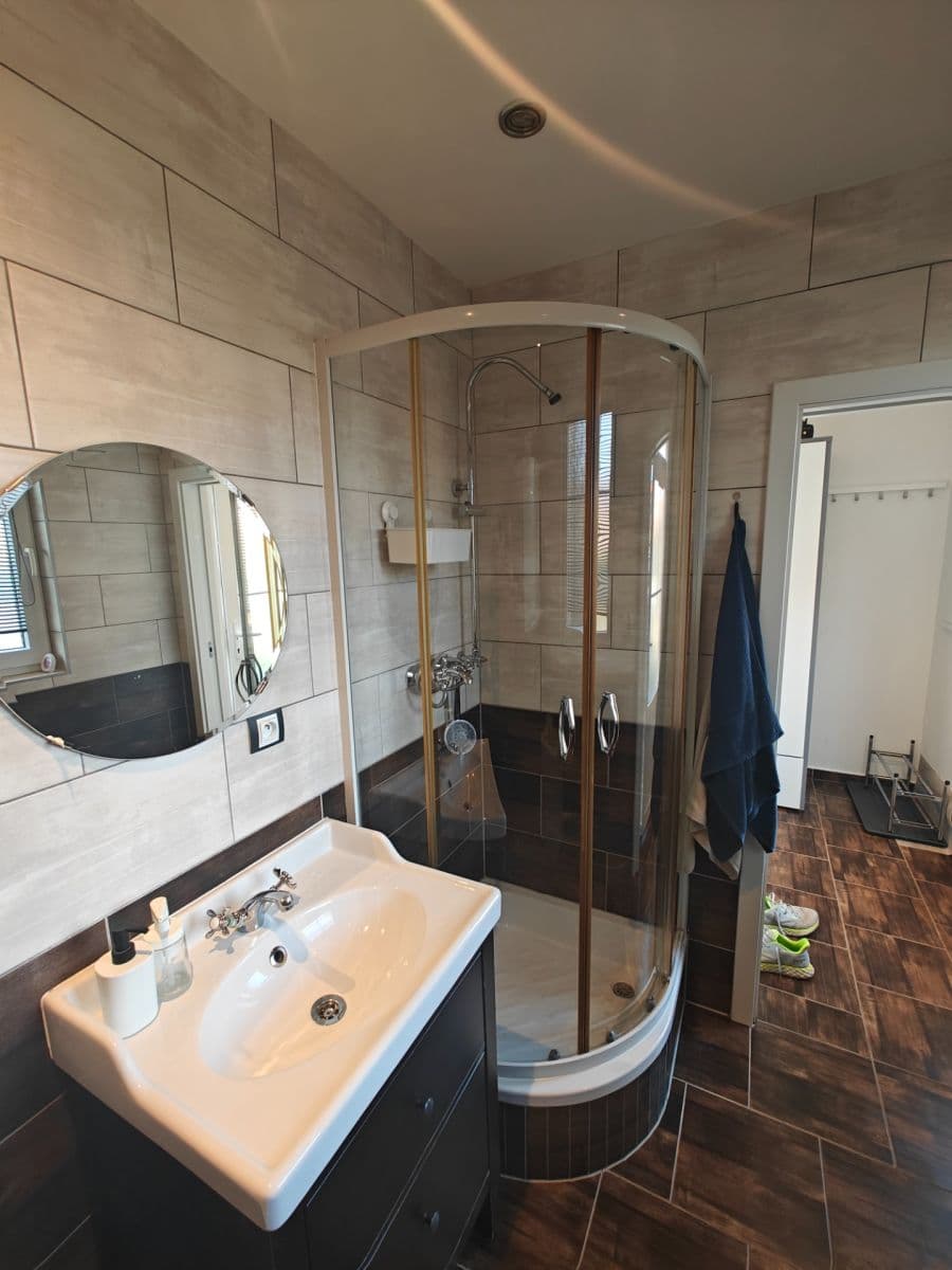 Prodej domu 102 m², pozemek 351 m², Na Horce, Vinařice, Středočeský kraj Prodej domu 102 m², pozemek 351 m², Na Horce, Vinařice, Středočeský kraj