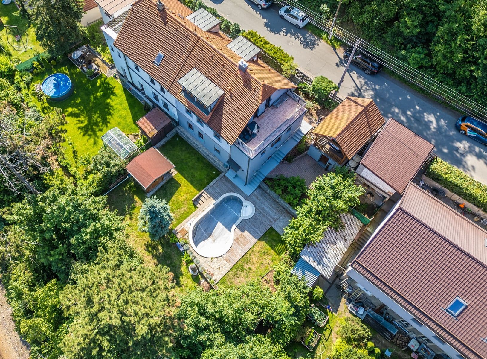 Prodej domu 188 m², pozemek 438 m², Pod Sokolovnou, Vrané nad Vltavou, Středočeský kraj Prodej domu 188 m², pozemek 438 m², Pod Sokolovnou, Vrané nad Vltavou, Středočeský kraj