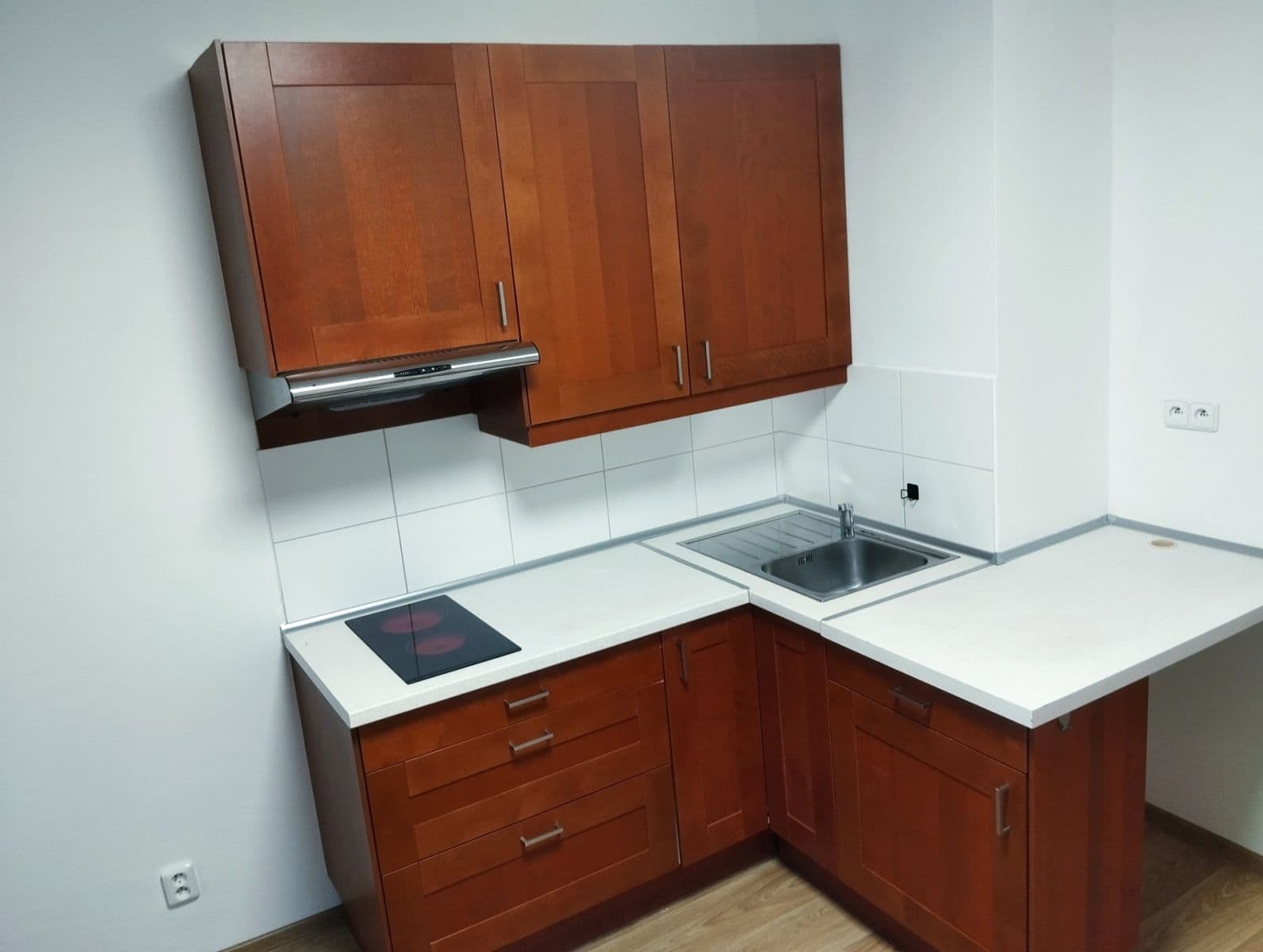 Pronájem bytu 1+kk 29 m², Slévárenská, Trutnov, Královéhradecký kraj Pronájem bytu 1+kk 29 m², Slévárenská, Trutnov, Královéhradecký kraj