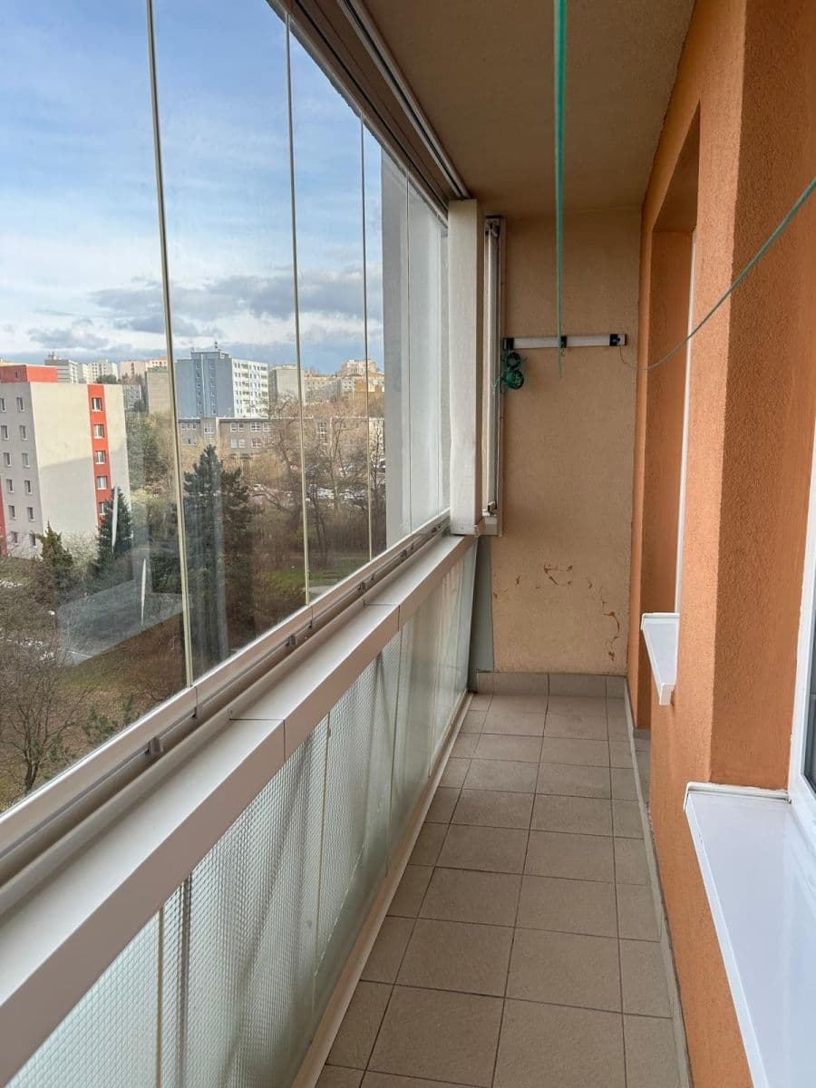 Pronájem bytu 4+1 76 m², Bělčická, Praha, Praha Pronájem bytu 4+1 76 m², Bělčická, Praha, Praha