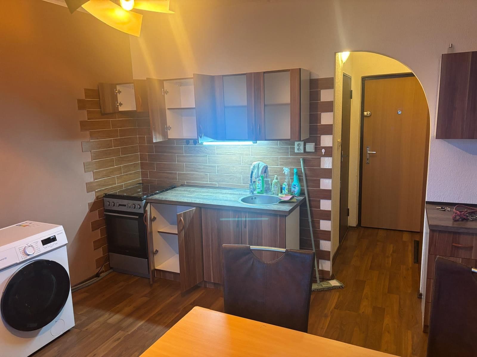 Pronájem bytu 1+1 45 m², Dvořákova, Cheb, Karlovarský kraj Pronájem bytu 1+1 45 m², Dvořákova, Cheb, Karlovarský kraj