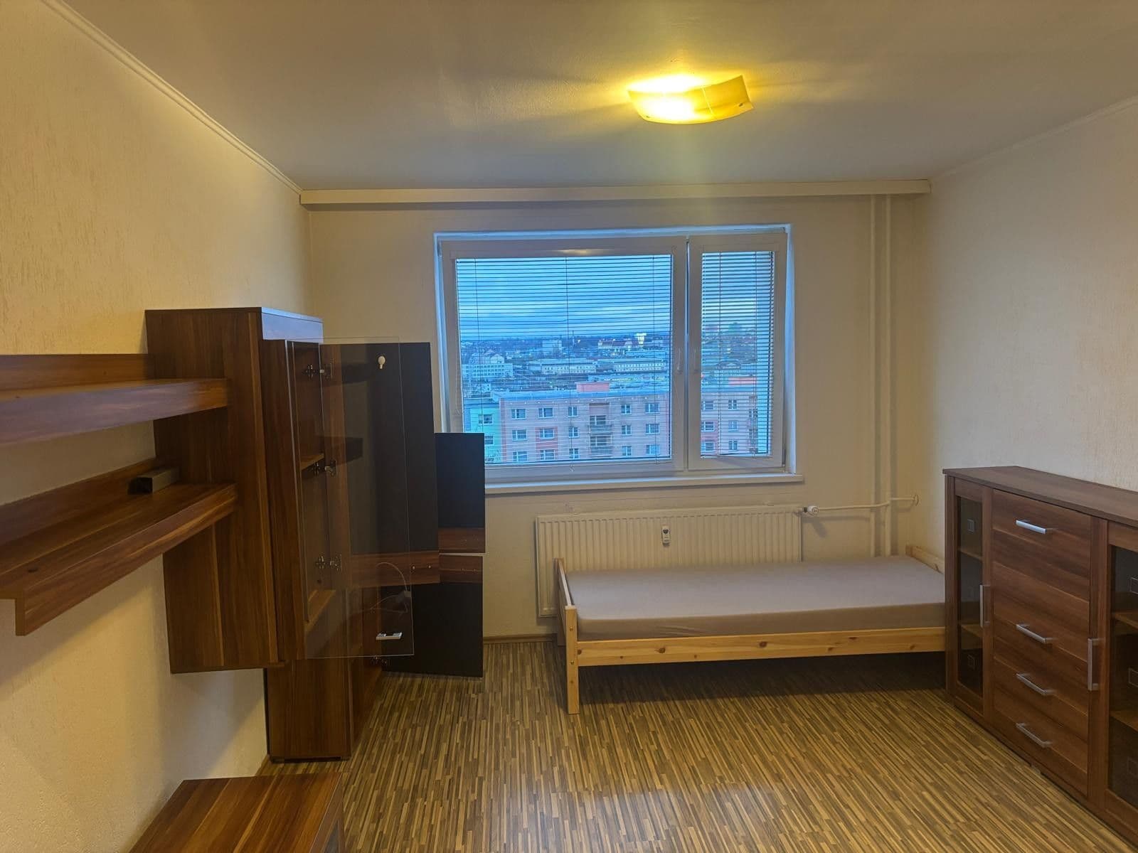 Pronájem bytu 1+1 45 m², Dvořákova, Cheb, Karlovarský kraj Pronájem bytu 1+1 45 m², Dvořákova, Cheb, Karlovarský kraj