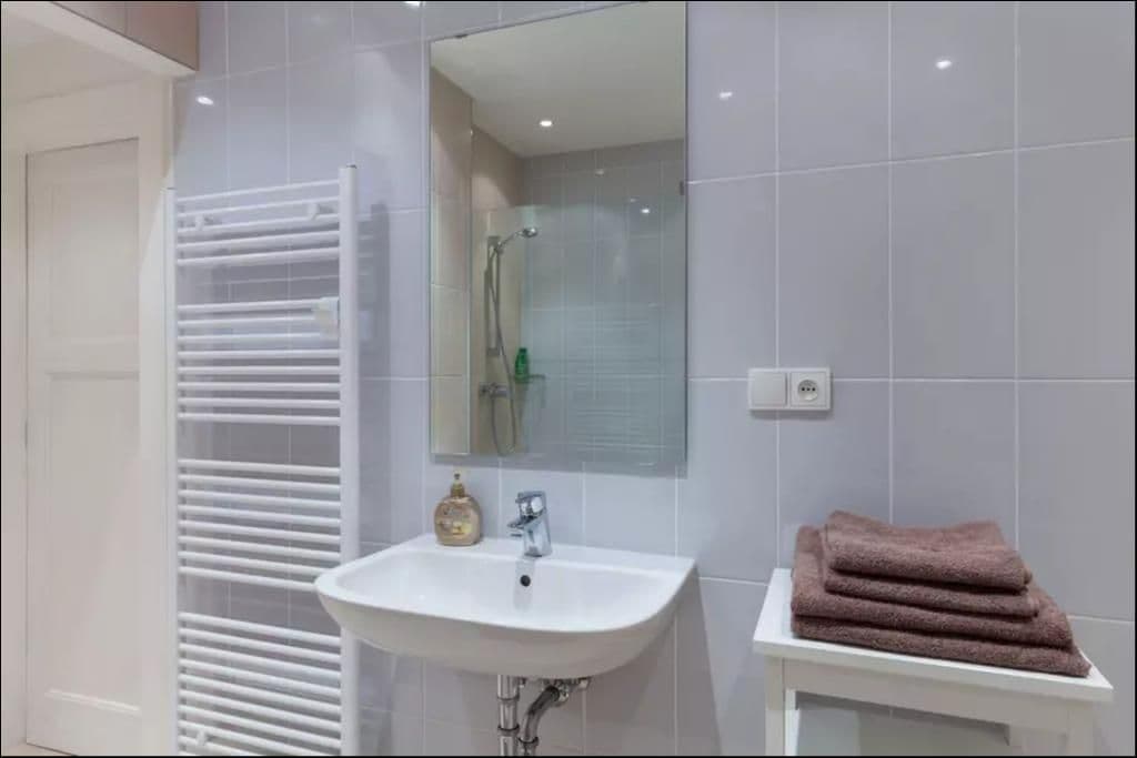 Pronájem bytu 2+1 69 m², Polní, Praha, Praha Pronájem bytu 2+1 69 m², Polní, Praha, Praha