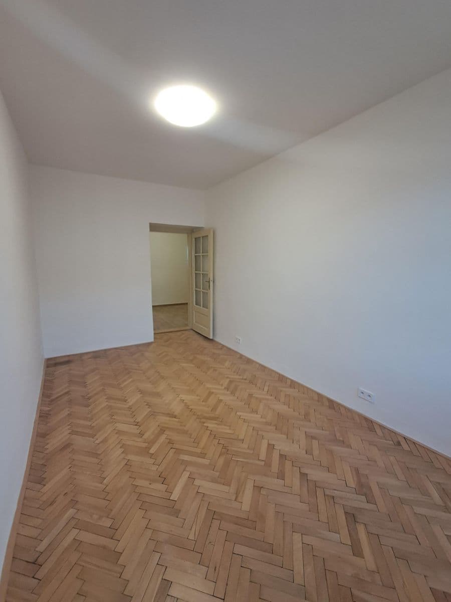 Pronájem bytu 2+1 65 m², Kodaňská, Praha, Praha Pronájem bytu 2+1 65 m², Kodaňská, Praha, Praha