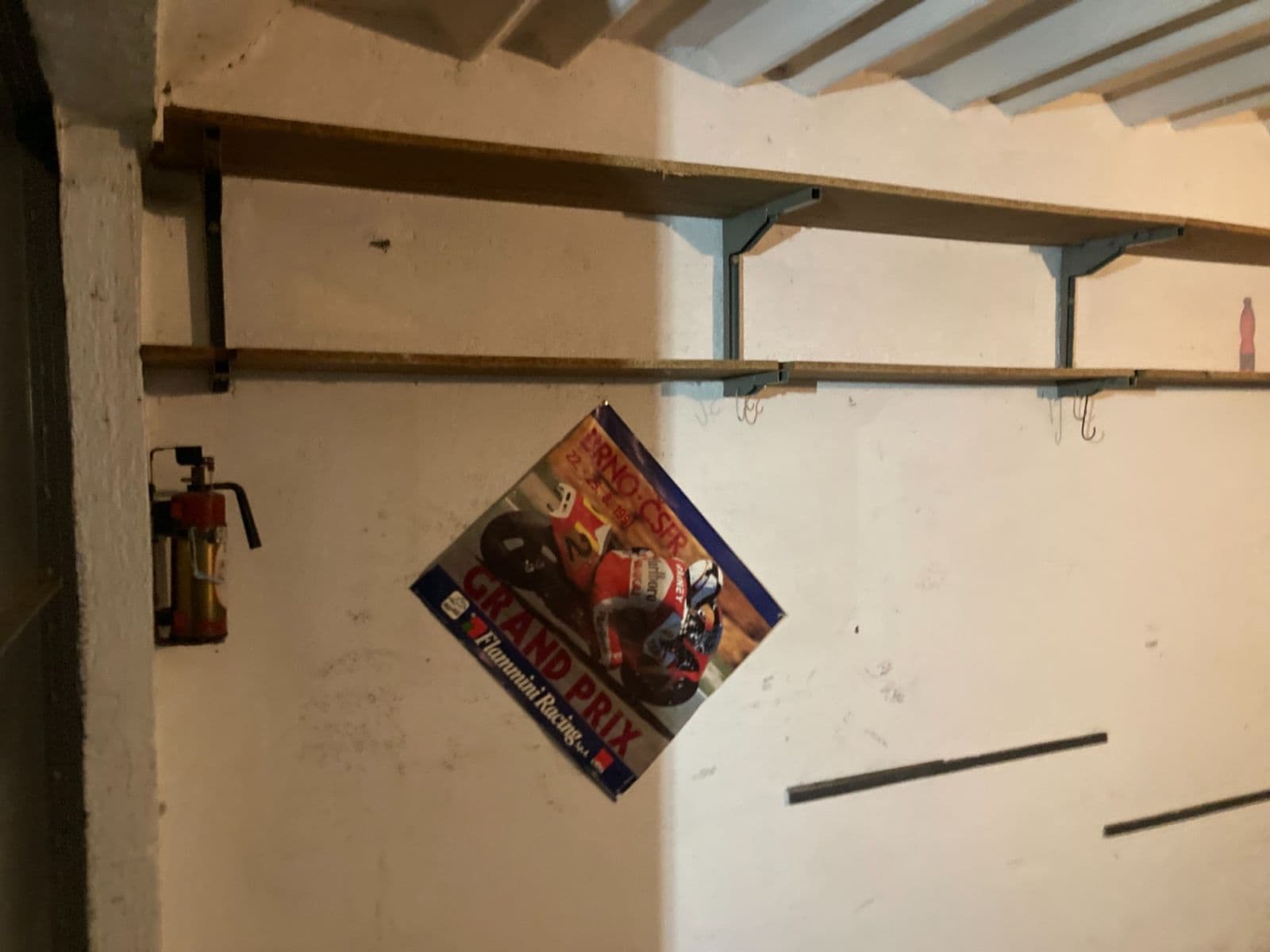 Prodej garáže 17 m², Brno, Jihomoravský kraj Prodej garáže 17 m², Brno, Jihomoravský kraj