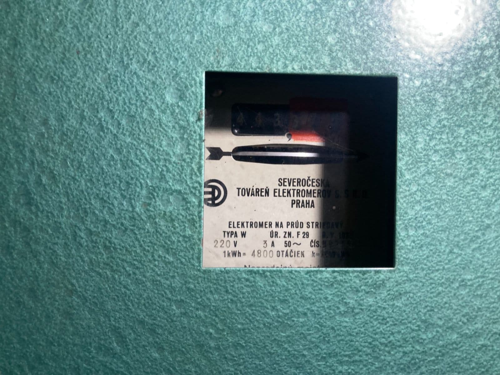 Prodej garáže 17 m², Brno, Jihomoravský kraj Prodej garáže 17 m², Brno, Jihomoravský kraj