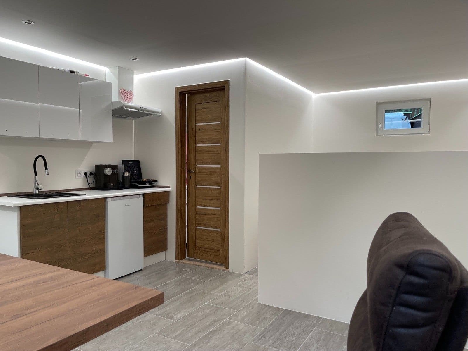 Prodej chaty, chalupy 27 m², pozemek 27 m², Pod Borným, Doksy, Liberecký kraj Prodej chaty, chalupy 27 m², pozemek 27 m², Pod Borným, Doksy, Liberecký kraj