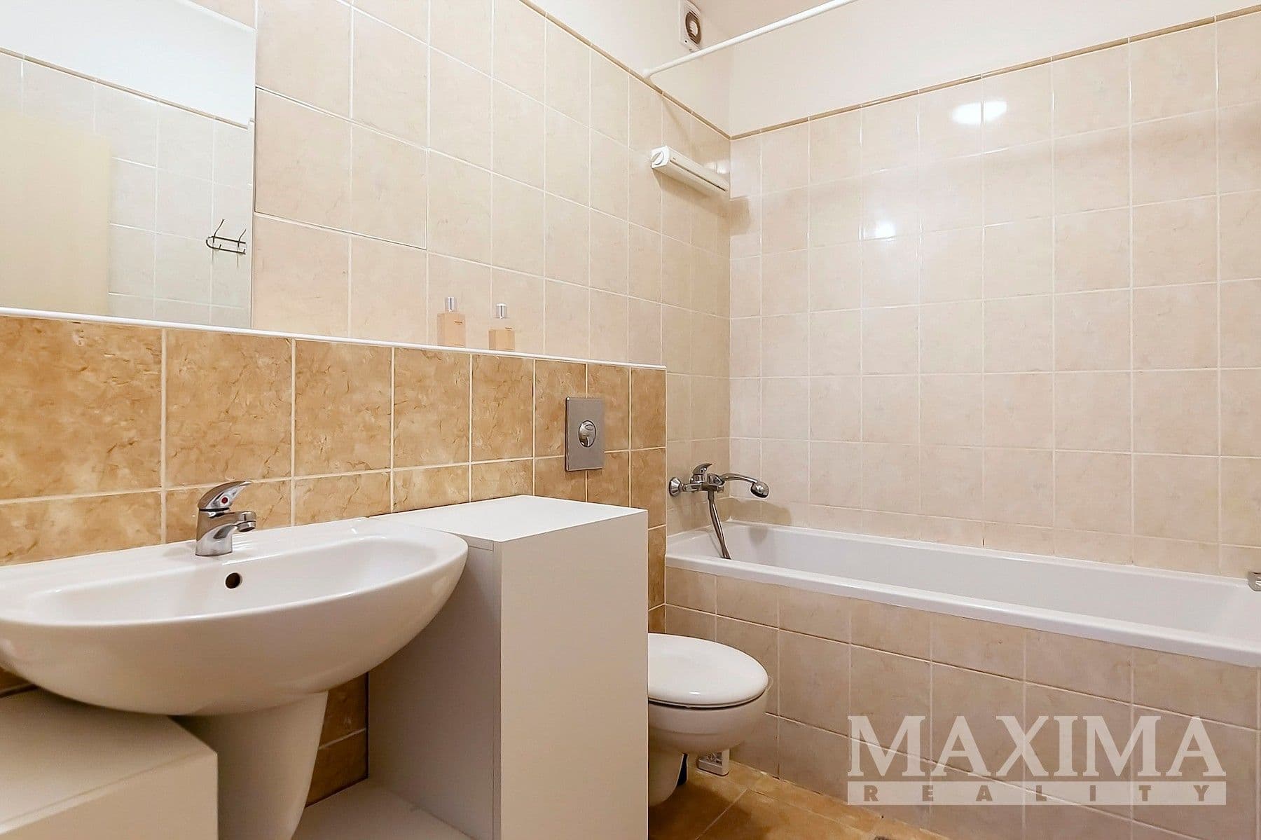 Prodej bytu 2+kk 54 m², K Berance, Praha, Praha Prodej bytu 2+kk 54 m², K Berance, Praha, Praha