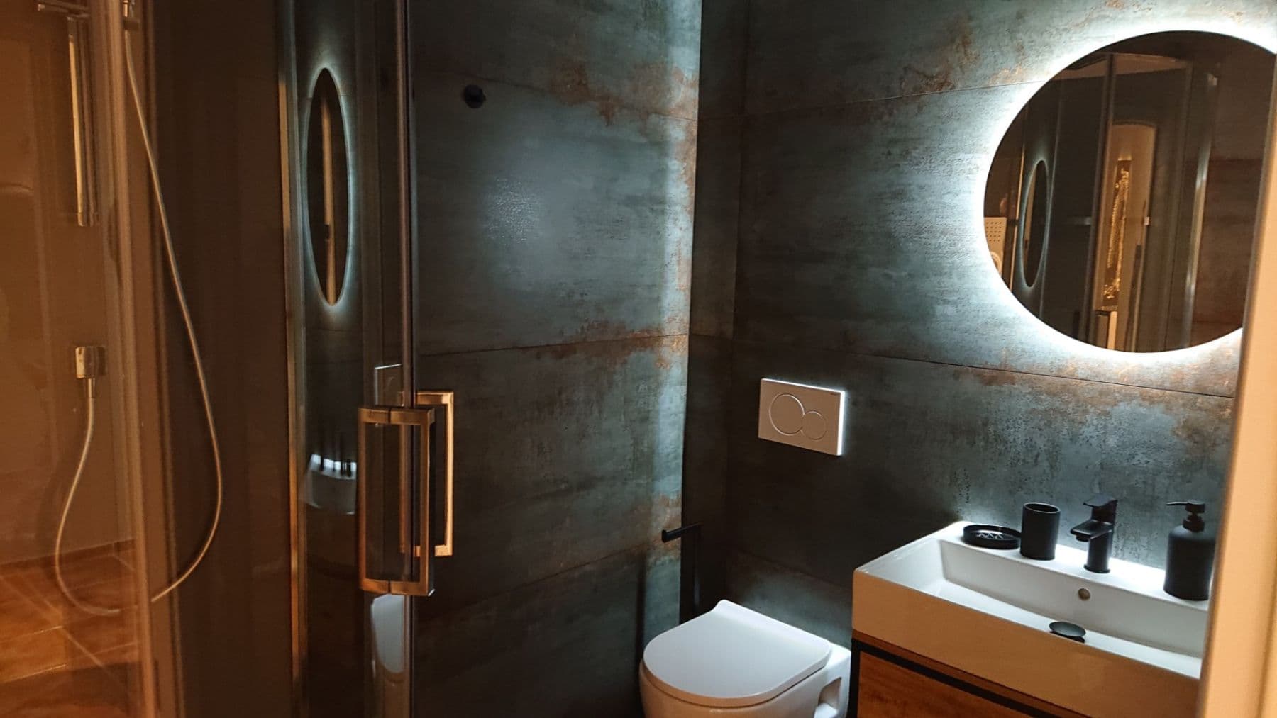 Prodej bytu 1+kk 22 m², Felklova, Roztoky, Středočeský kraj Prodej bytu 1+kk 22 m², Felklova, Roztoky, Středočeský kraj