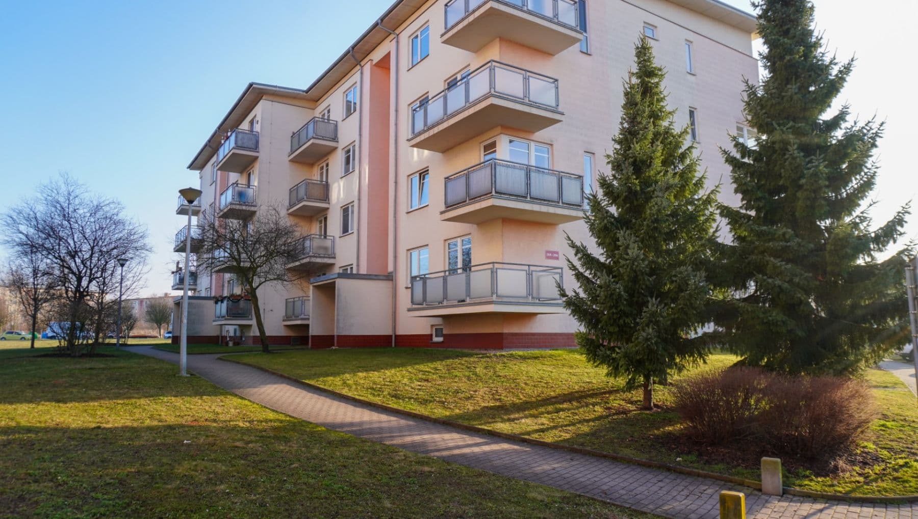 Prodej bytu 1+kk 22 m², Felklova, Roztoky, Středočeský kraj Prodej bytu 1+kk 22 m², Felklova, Roztoky, Středočeský kraj