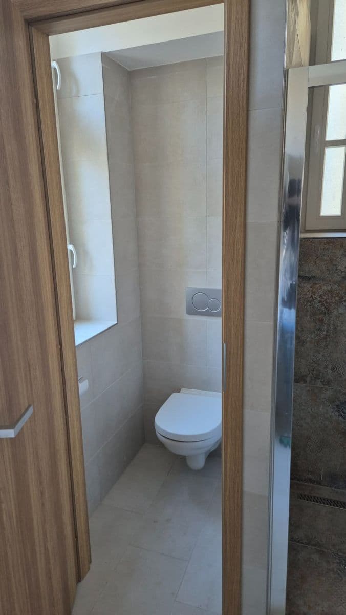 Pronájem bytu 1+kk 27 m², Bělehradská, Praha, Praha Pronájem bytu 1+kk 27 m², Bělehradská, Praha, Praha