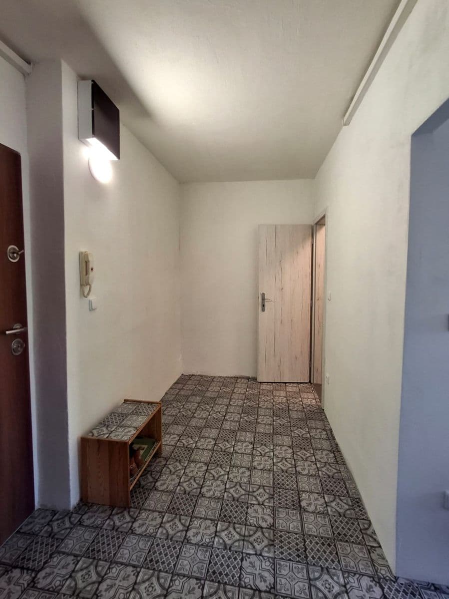 Pronájem bytu 1+1 39 m², Výškovická, Ostrava, Moravskoslezský kraj Pronájem bytu 1+1 39 m², Výškovická, Ostrava, Moravskoslezský kraj