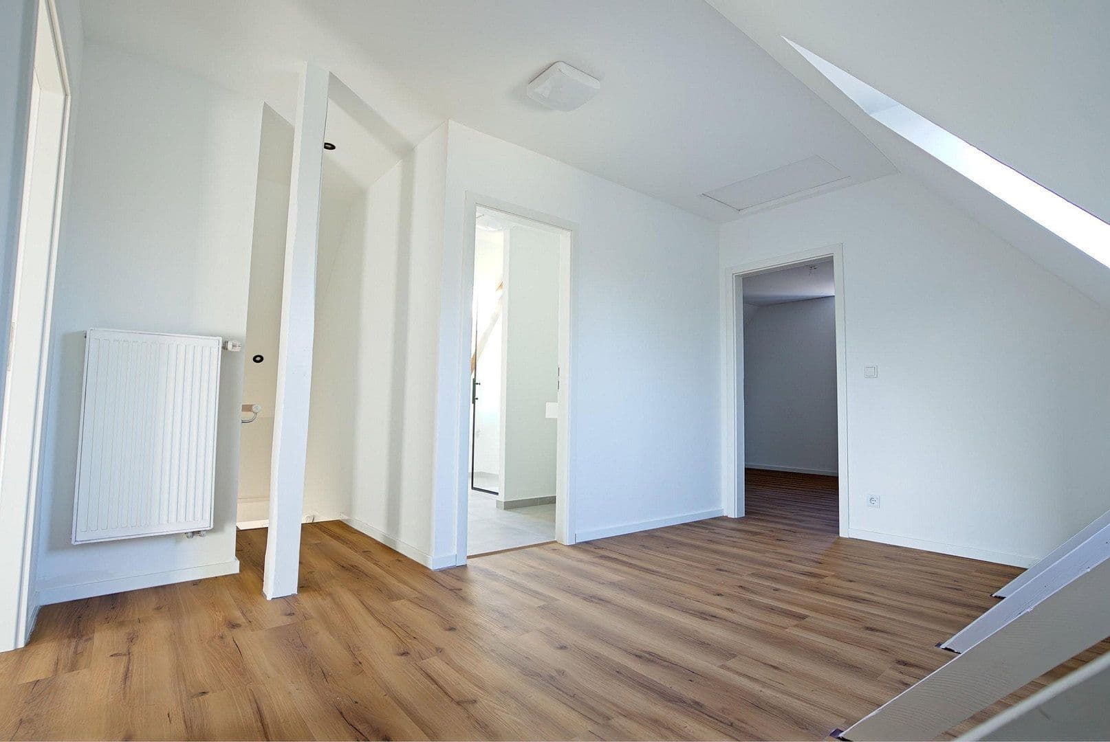 Pronájem bytu 4+1 102 m², Herrenruhmweg 9, Trittau, Šlesvicko-Holštýnsko Pronájem bytu 4+1 102 m², Herrenruhmweg 9, Trittau, Šlesvicko-Holštýnsko
