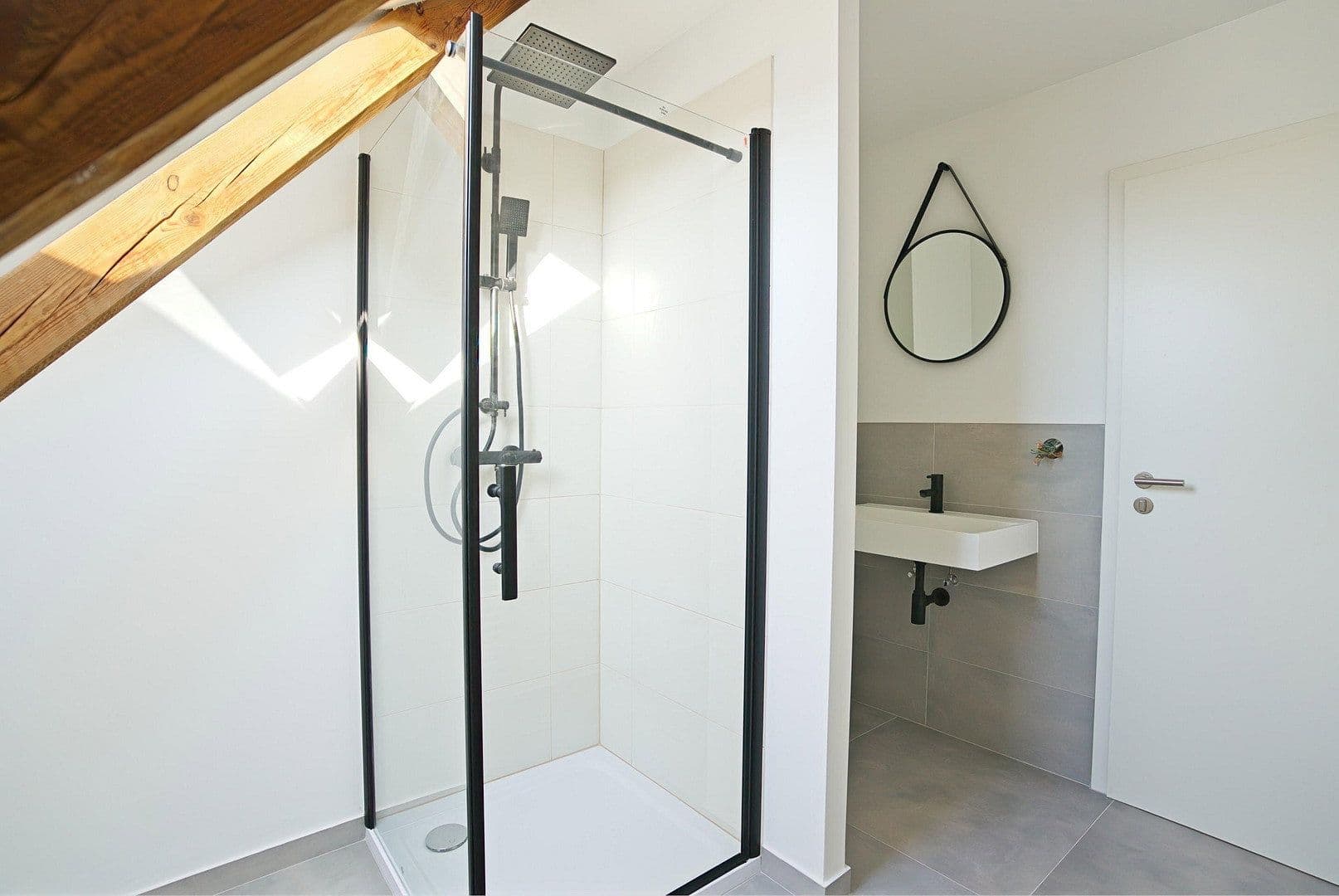 Pronájem bytu 4+1 102 m², Herrenruhmweg 9, Trittau, Šlesvicko-Holštýnsko Pronájem bytu 4+1 102 m², Herrenruhmweg 9, Trittau, Šlesvicko-Holštýnsko