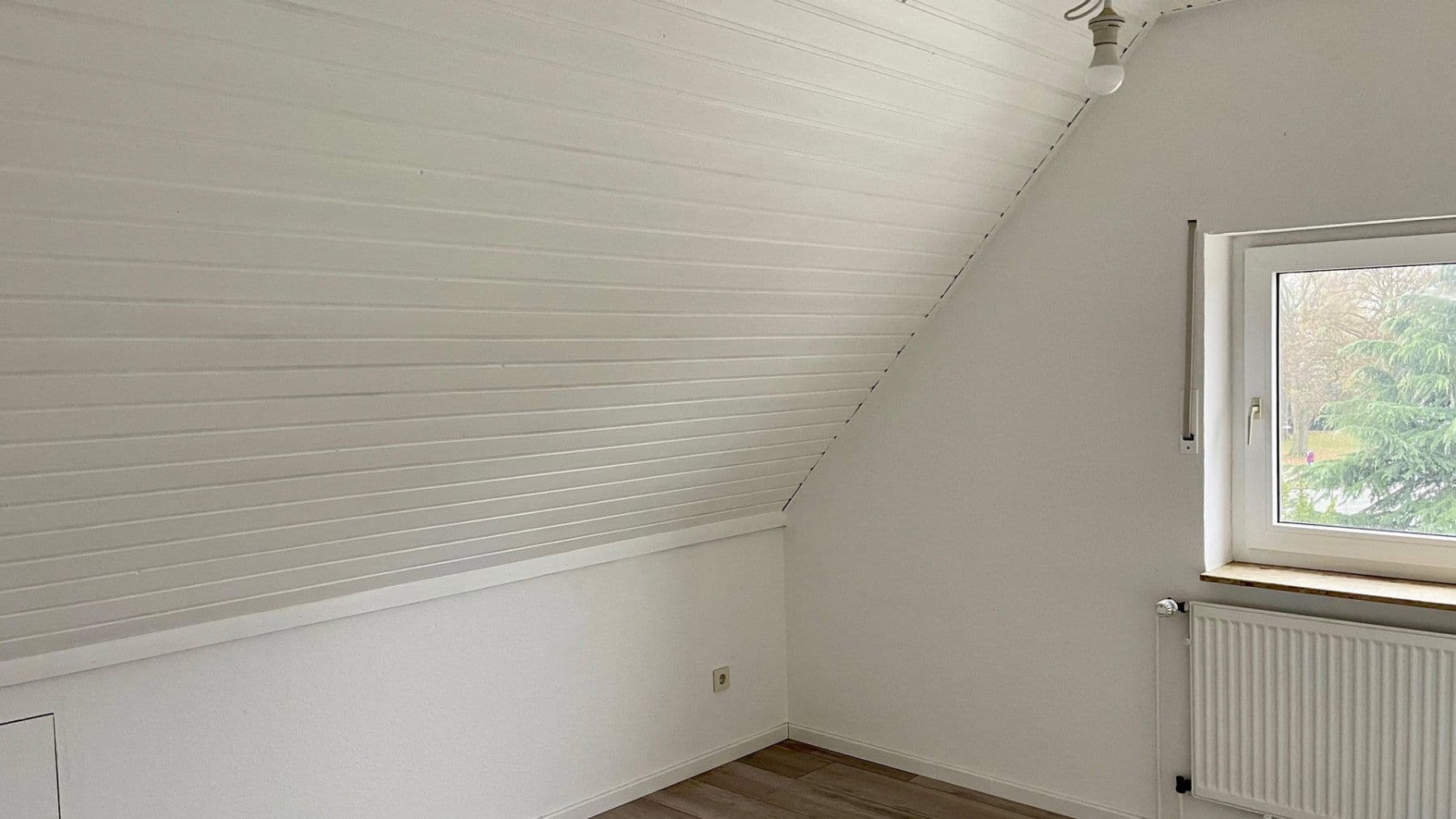 Pronájem bytu 3+1 77 m², Paderborn, Severní Porýní-Vestfálsko Pronájem bytu 3+1 77 m², Paderborn, Severní Porýní-Vestfálsko