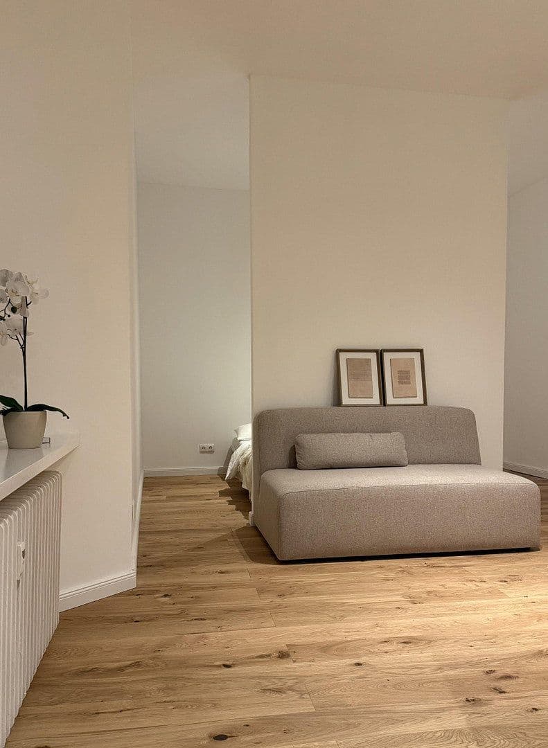 Prodej bytu 1+kk 32 m², Berlin, Berlín Prodej bytu 1+kk 32 m², Berlin, Berlín