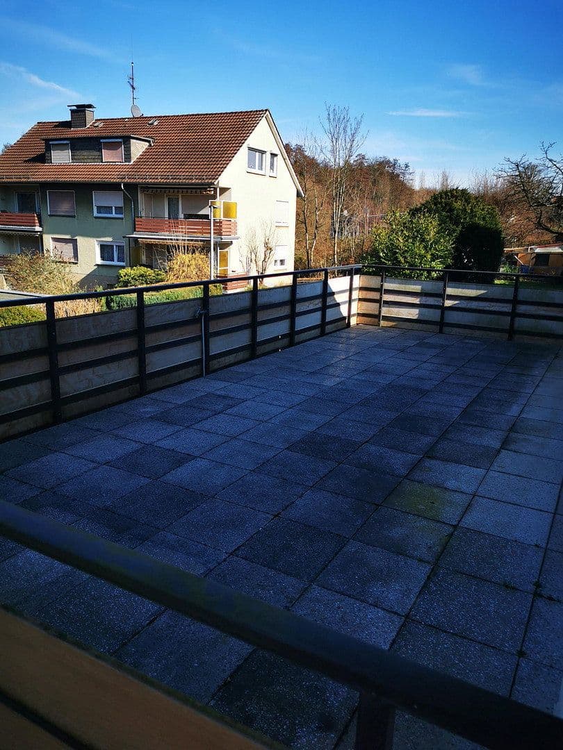 Prodej domu 244 m², pozemek 900 m², Herford, Severní Porýní-Vestfálsko Prodej domu 244 m², pozemek 900 m², Herford, Severní Porýní-Vestfálsko