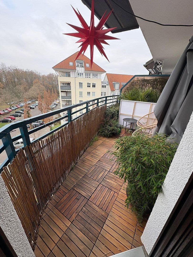 Pronájem bytu 3+1 88 m², Dachsstraße 14, Leipzig, Sasko Pronájem bytu 3+1 88 m², Dachsstraße 14, Leipzig, Sasko