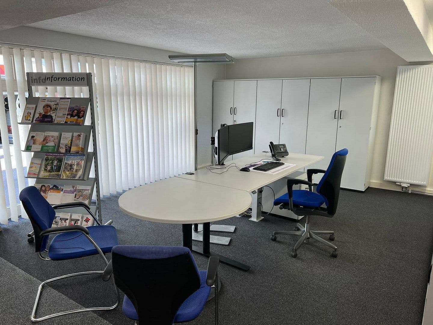 Pronájem kanceláře 125 m², SAt. Georgen, Bádensko-Württembersko Pronájem kanceláře 125 m², SAt. Georgen, Bádensko-Württembersko