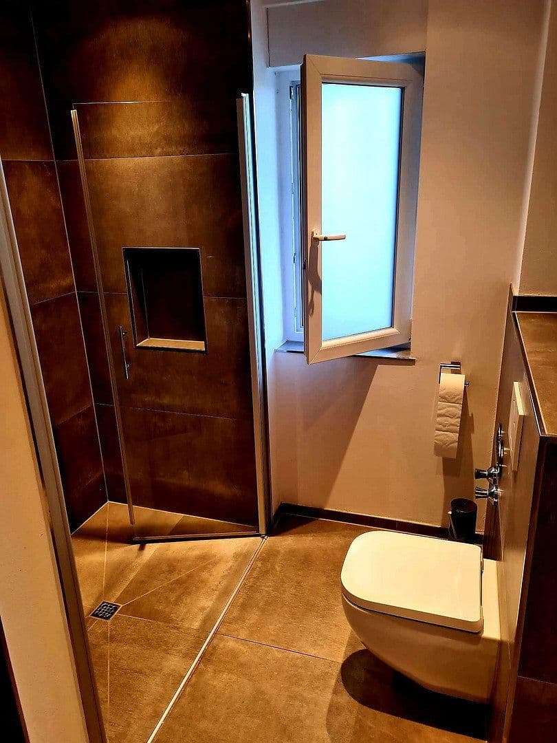 Prodej domu 246 m², pozemek 820 m², Bad Vilbel, Hessen Prodej domu 246 m², pozemek 820 m², Bad Vilbel, Hessen