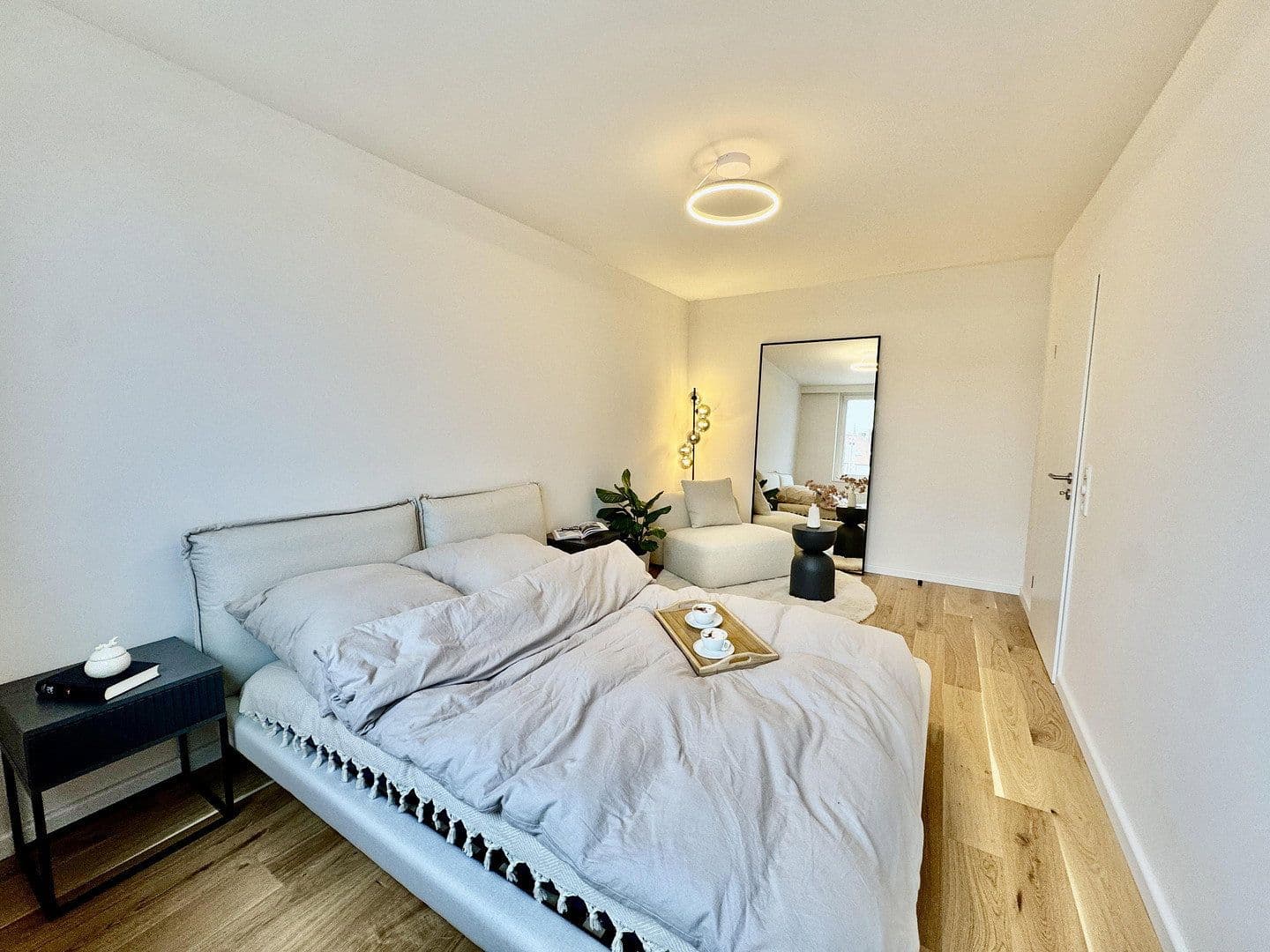 Prodej bytu 2+1 60 m², Kölner Str. 44, Düsseldorf, Severní Porýní-Vestfálsko Prodej bytu 2+1 60 m², Kölner Str. 44, Düsseldorf, Severní Porýní-Vestfálsko