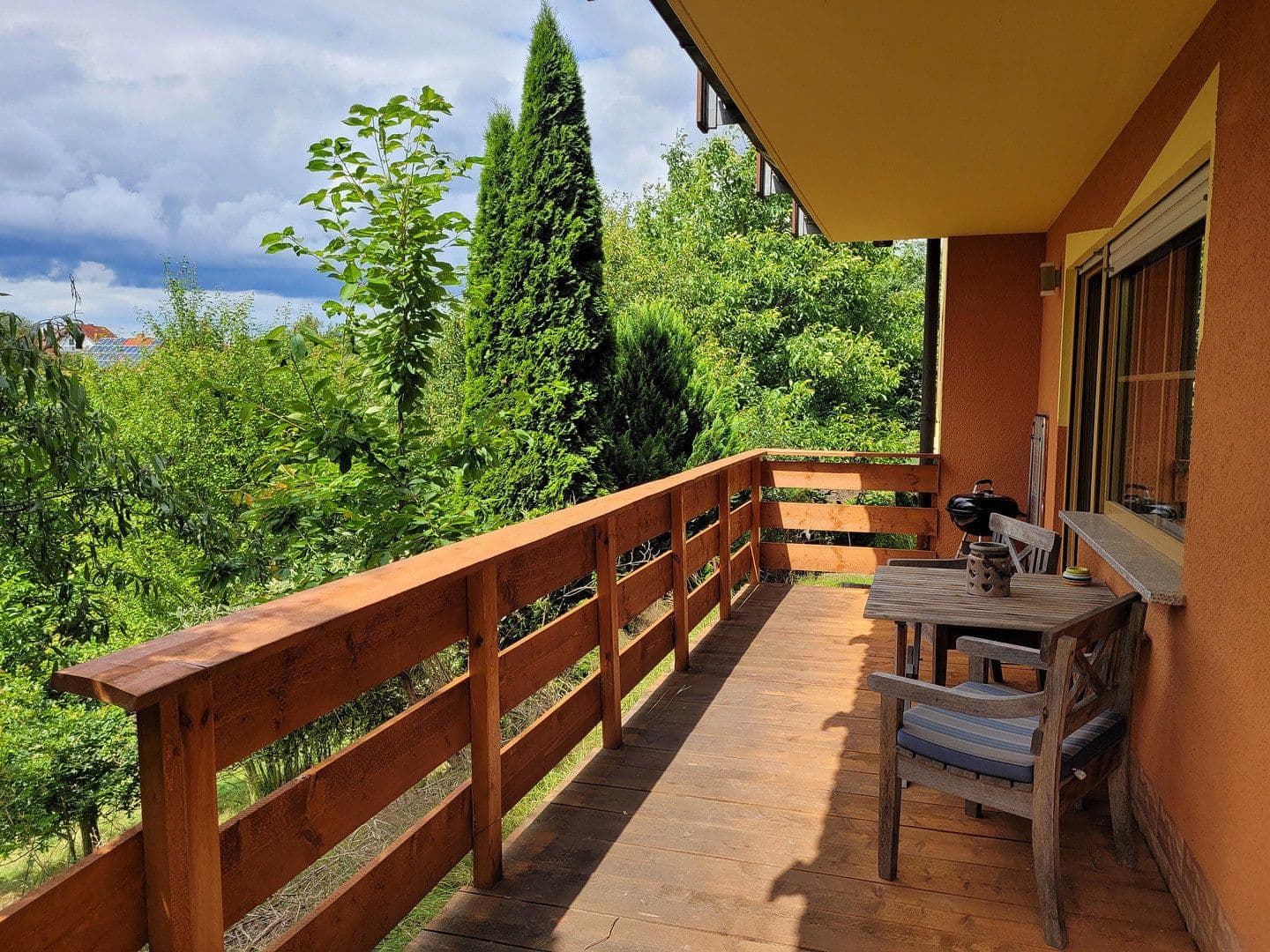 Prodej domu 170 m², pozemek 1.400 m², Burghaun, Hessen Prodej domu 170 m², pozemek 1.400 m², Burghaun, Hessen