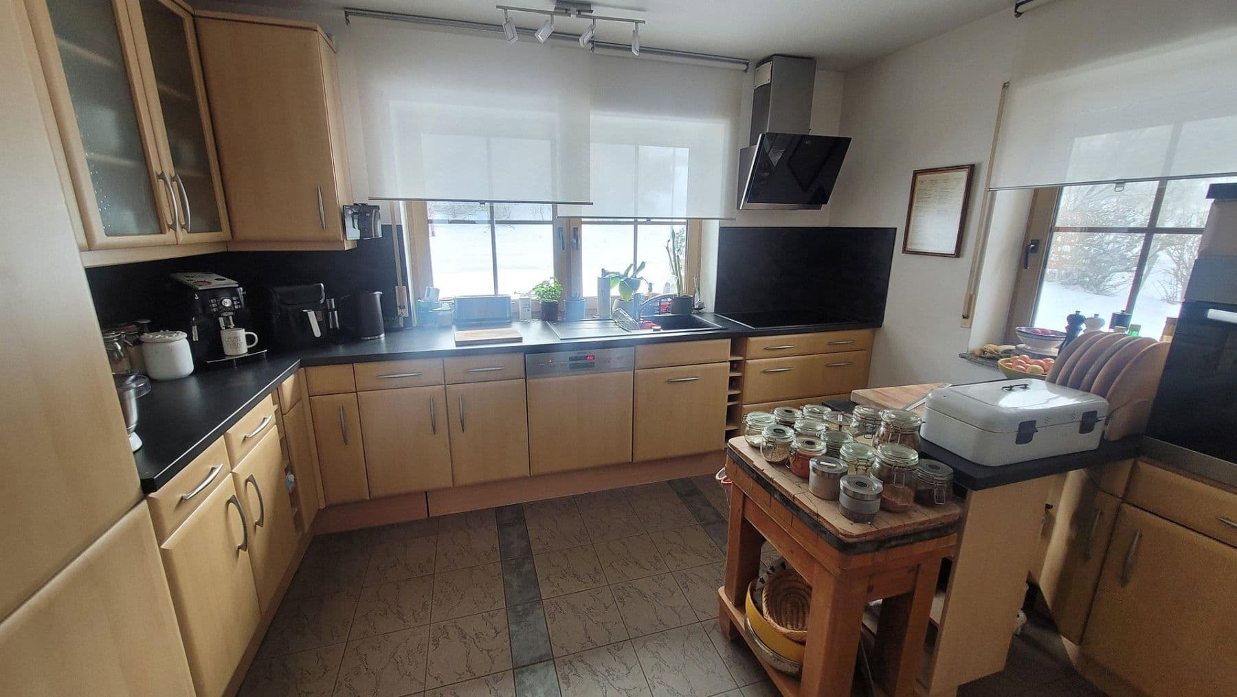 Prodej domu 170 m², pozemek 1.400 m², Burghaun, Hessen Prodej domu 170 m², pozemek 1.400 m², Burghaun, Hessen