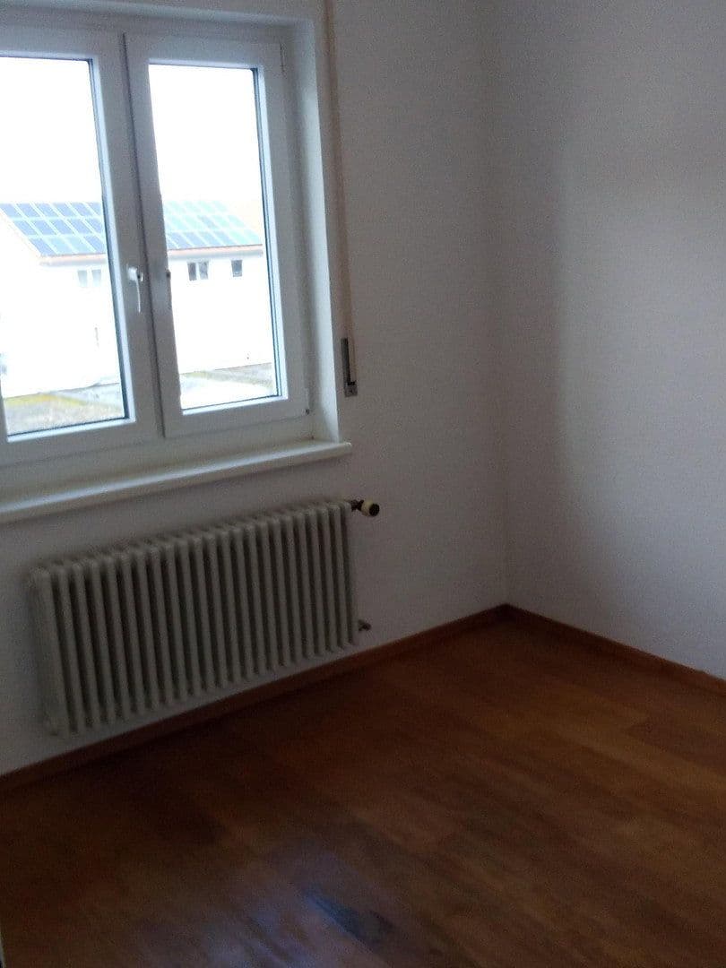 Pronájem domu 94 m², pozemek 356 m², Ulm, Bádensko-Württembersko Pronájem domu 94 m², pozemek 356 m², Ulm, Bádensko-Württembersko