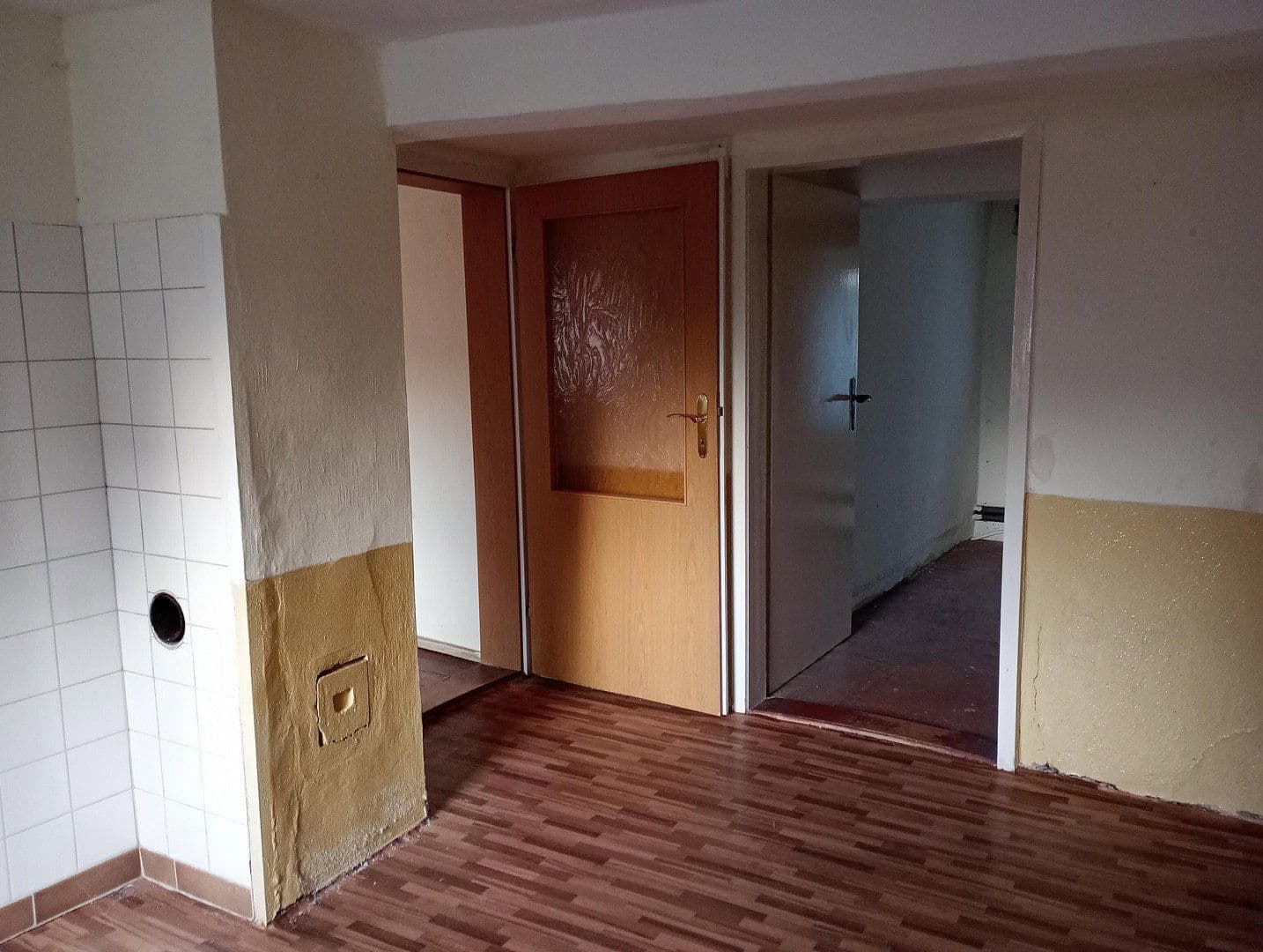 Prodej domu 170 m², pozemek 394 m², Kirchgasse 1, Urbach, Durynsko Prodej domu 170 m², pozemek 394 m², Kirchgasse 1, Urbach, Durynsko