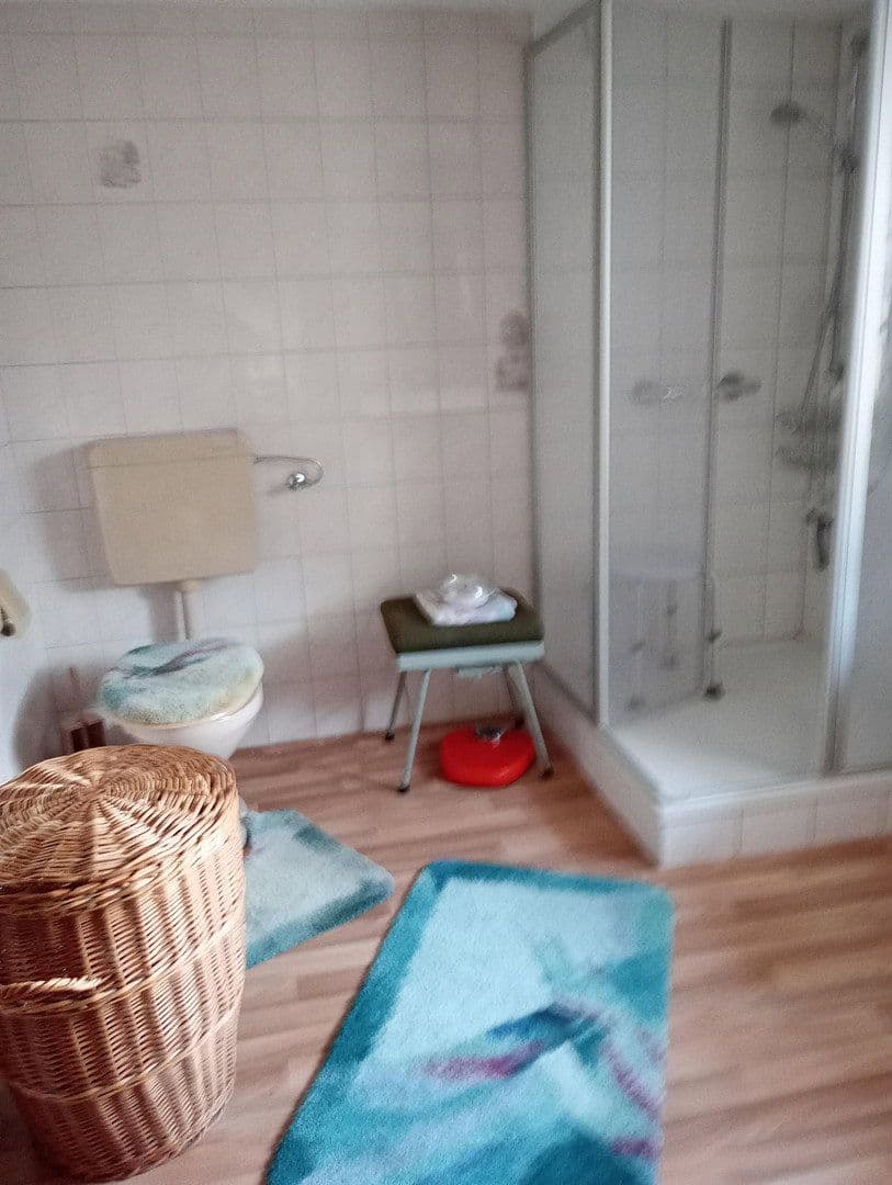 Prodej domu 170 m², pozemek 394 m², Kirchgasse 1, Urbach, Durynsko Prodej domu 170 m², pozemek 394 m², Kirchgasse 1, Urbach, Durynsko