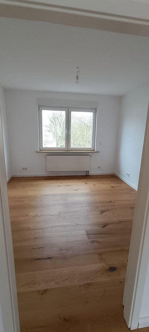 Pronájem bytu 2+1 50 m², Lange Straße 4b, Osnabrück, Dolní Sasko Pronájem bytu 2+1 50 m², Lange Straße 4b, Osnabrück, Dolní Sasko