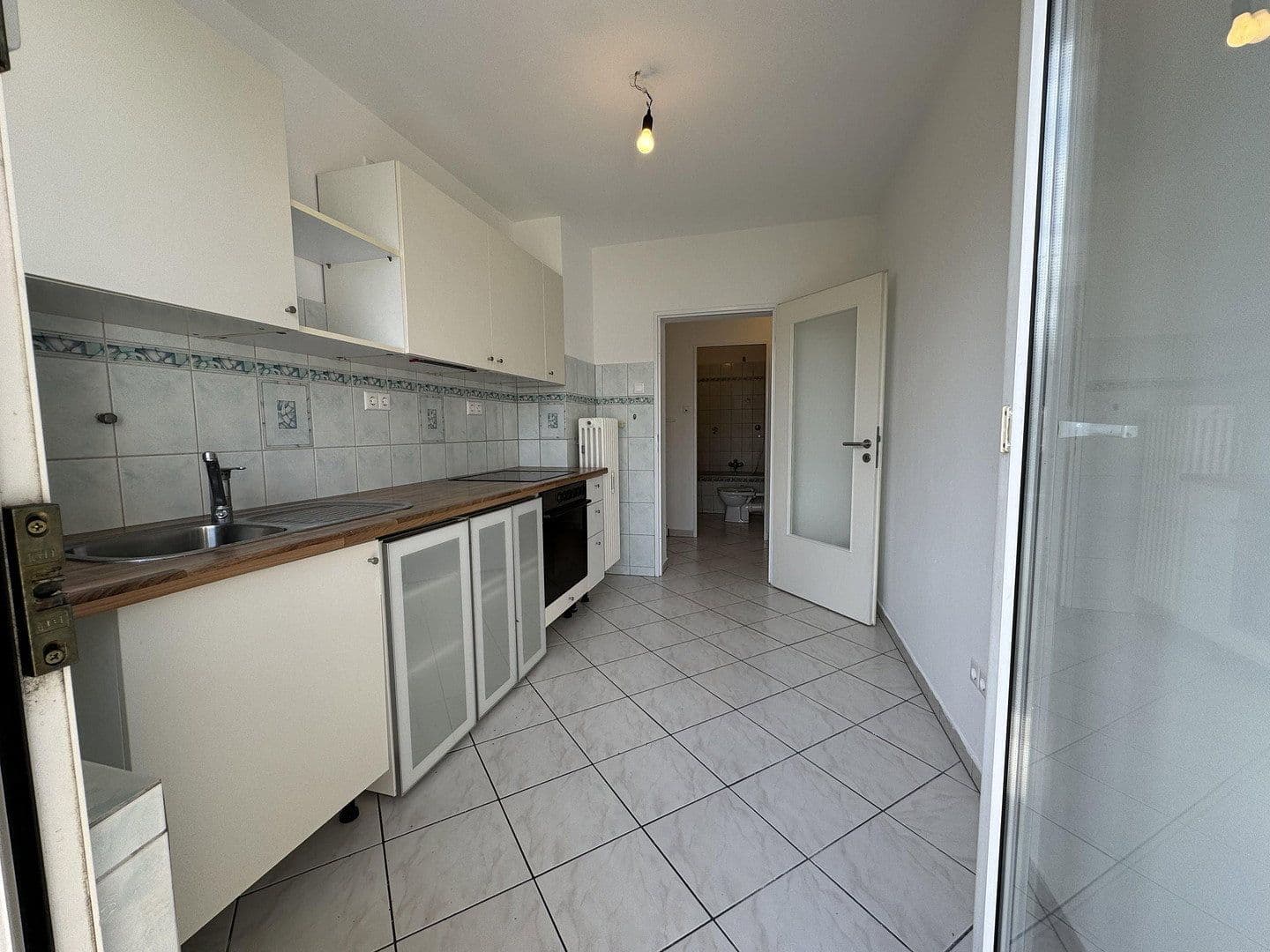 Pronájem bytu 2+1 66 m², Berger Straße 100, Frankfurt am Main, Hessen Pronájem bytu 2+1 66 m², Berger Straße 100, Frankfurt am Main, Hessen