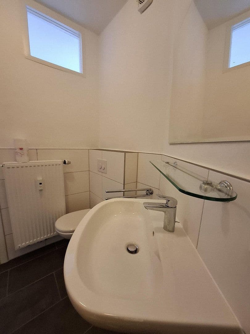 Prodej bytu 2+1 36 m², Trier, Porýní-Falc Prodej bytu 2+1 36 m², Trier, Porýní-Falc