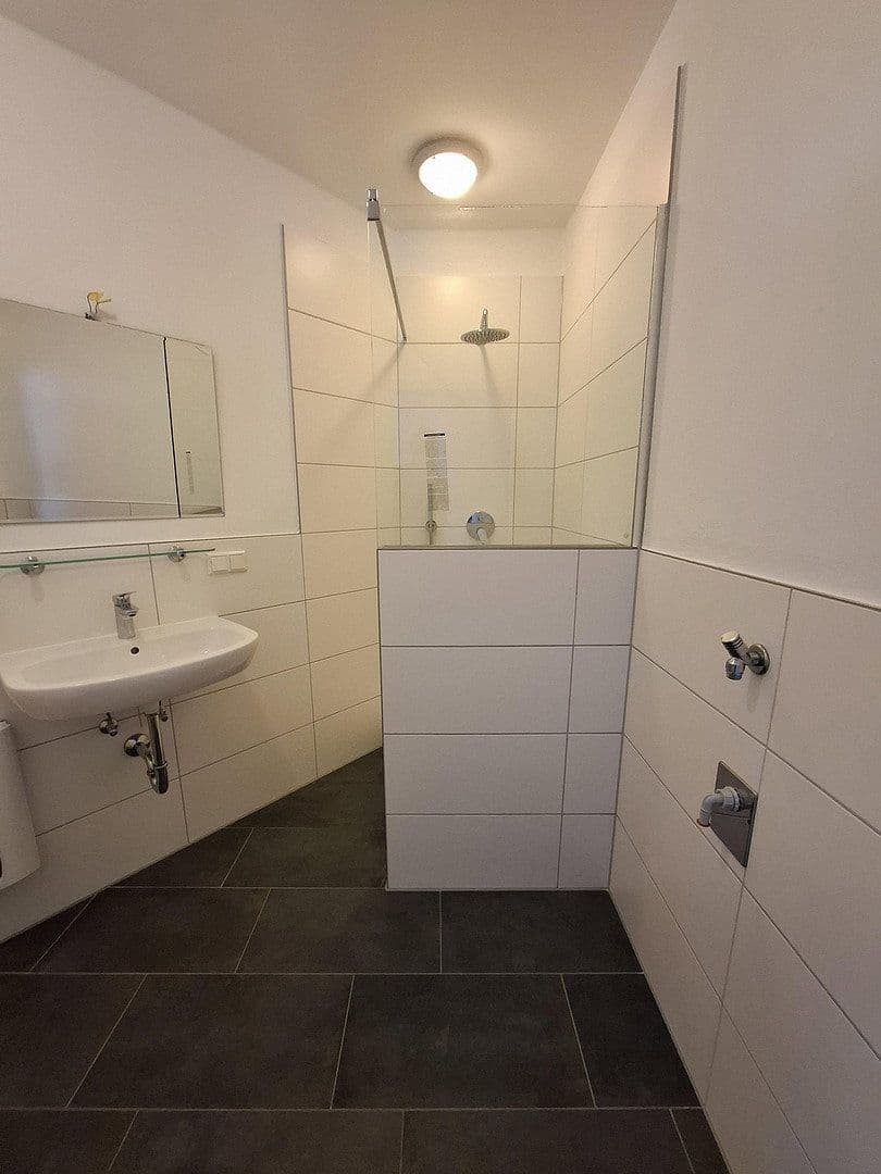 Prodej bytu 2+1 36 m², Trier, Porýní-Falc Prodej bytu 2+1 36 m², Trier, Porýní-Falc
