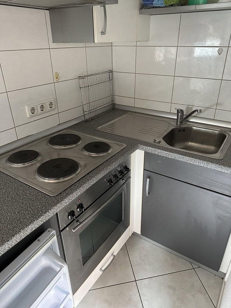 Pronájem bytu 1+1 35 m², Schüruferstr. 297, Dortmund, Severní Porýní-Vestfálsko Pronájem bytu 1+1 35 m², Schüruferstr. 297, Dortmund, Severní Porýní-Vestfálsko