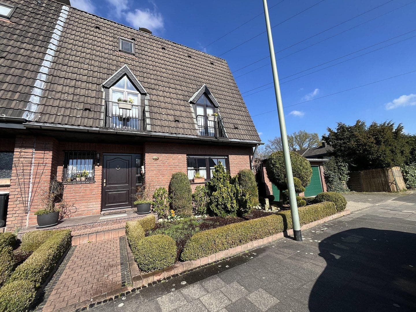 Prodej domu 167 m², pozemek 700 m², Duisburg, Severní Porýní-Vestfálsko Prodej domu 167 m², pozemek 700 m², Duisburg, Severní Porýní-Vestfálsko