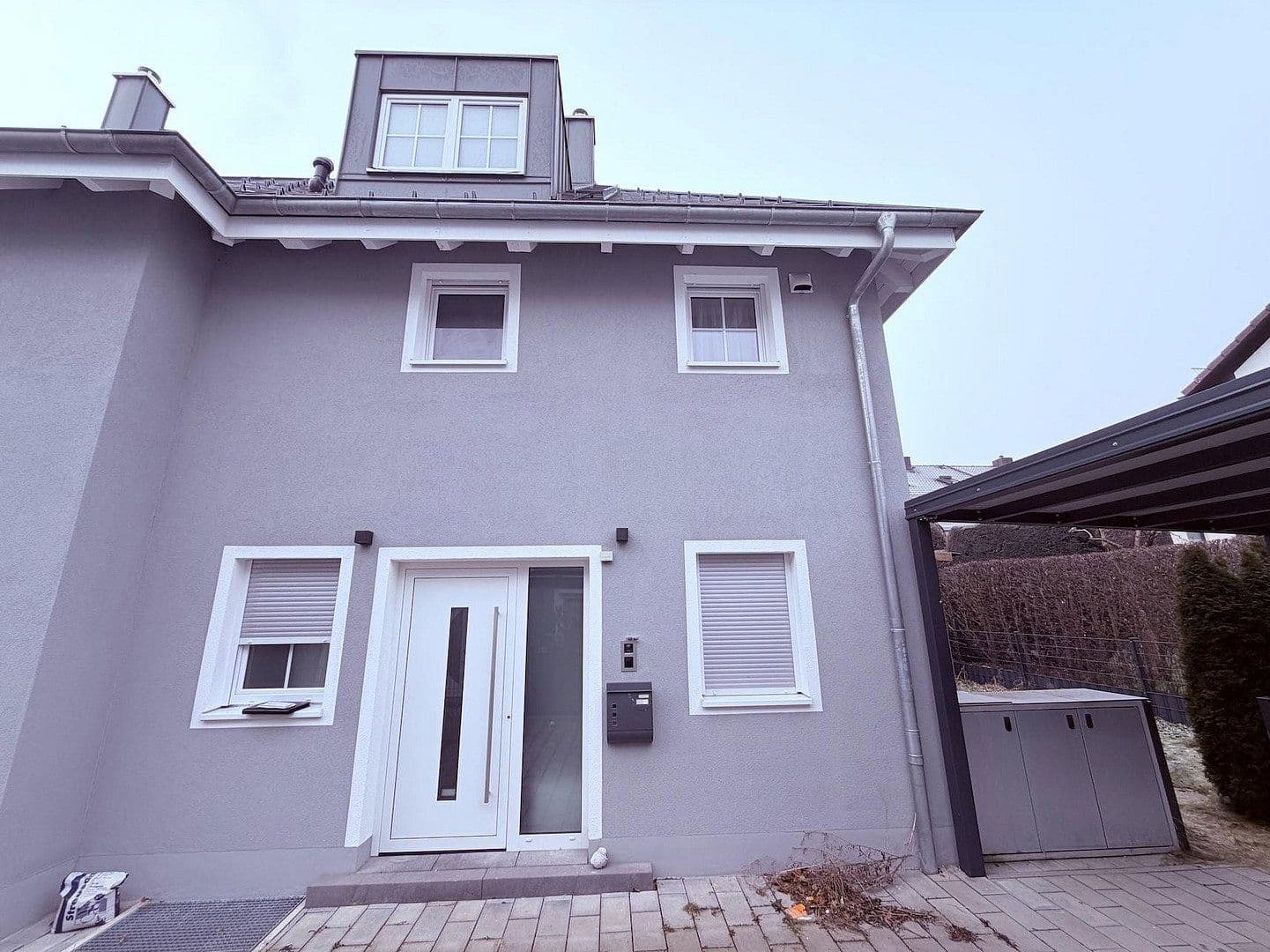 Prodej domu 134 m², pozemek 178 m², Rosenstr., Gilching, Bavorsko Prodej domu 134 m², pozemek 178 m², Rosenstr., Gilching, Bavorsko