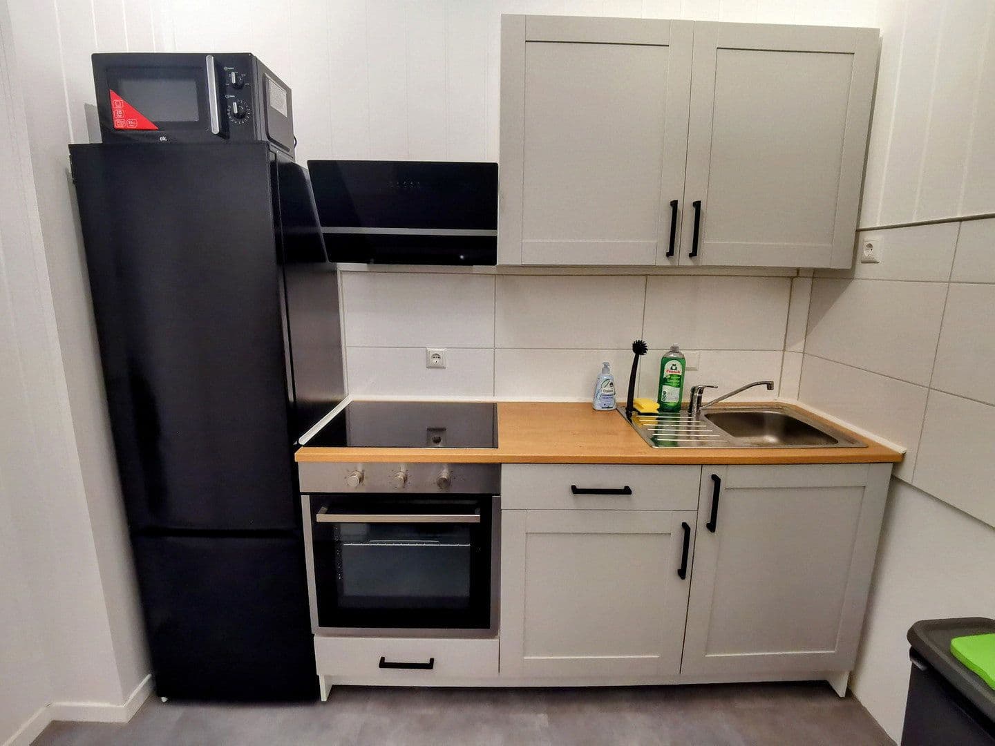 Pronájem bytu 1+1 10 m², Kieler Str. 238, Neumünster, Šlesvicko-Holštýnsko Pronájem bytu 1+1 10 m², Kieler Str. 238, Neumünster, Šlesvicko-Holštýnsko