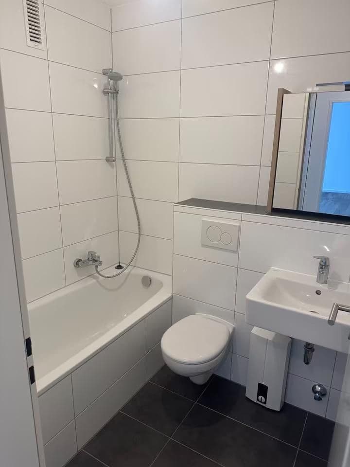 Pronájem bytu 1+kk 45 m², Kronenstraße 19a, Krefeld, Severní Porýní-Vestfálsko Pronájem bytu 1+kk 45 m², Kronenstraße 19a, Krefeld, Severní Porýní-Vestfálsko