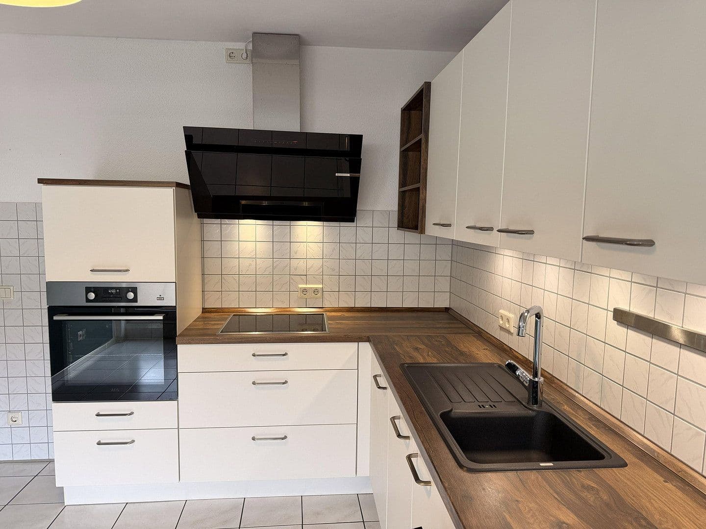 Pronájem bytu 3+1 89 m², Schützenstraße 6, Koblenz, Porýní-Falc Pronájem bytu 3+1 89 m², Schützenstraße 6, Koblenz, Porýní-Falc