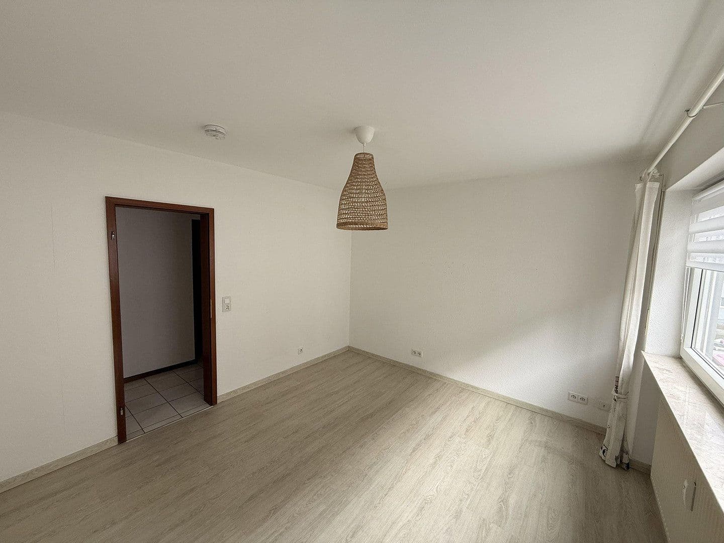 Pronájem bytu 3+1 89 m², Schützenstraße 6, Koblenz, Porýní-Falc Pronájem bytu 3+1 89 m², Schützenstraße 6, Koblenz, Porýní-Falc