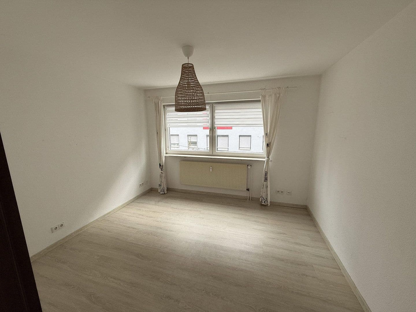 Pronájem bytu 3+1 89 m², Schützenstraße 6, Koblenz, Porýní-Falc Pronájem bytu 3+1 89 m², Schützenstraße 6, Koblenz, Porýní-Falc