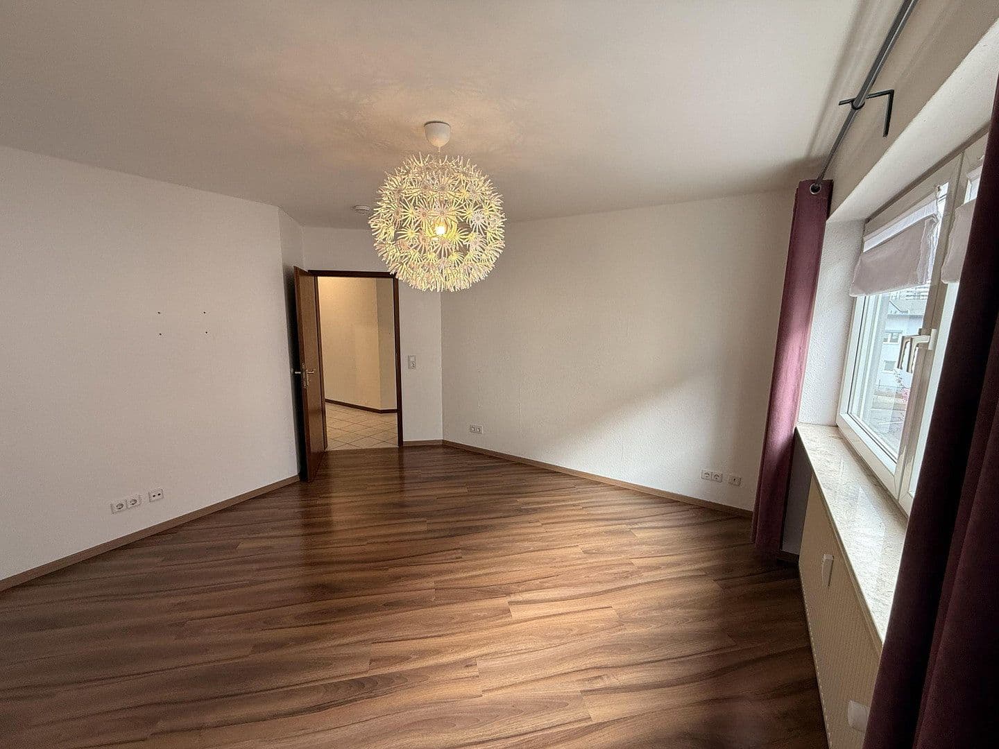 Pronájem bytu 3+1 89 m², Schützenstraße 6, Koblenz, Porýní-Falc Pronájem bytu 3+1 89 m², Schützenstraße 6, Koblenz, Porýní-Falc