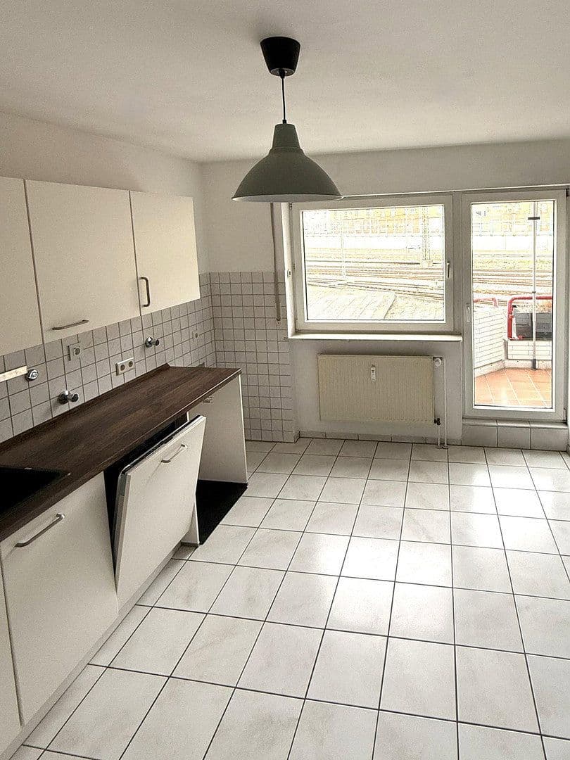 Pronájem bytu 3+1 89 m², Schützenstraße 6, Koblenz, Porýní-Falc Pronájem bytu 3+1 89 m², Schützenstraße 6, Koblenz, Porýní-Falc