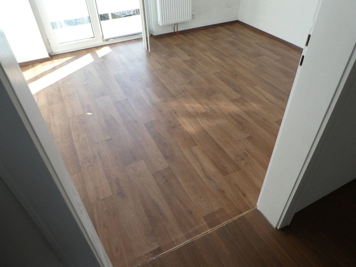 Pronájem bytu 3+1 79 m², Sausenheimerstr. 33, Grünstadt, Porýní-Falc Pronájem bytu 3+1 79 m², Sausenheimerstr. 33, Grünstadt, Porýní-Falc