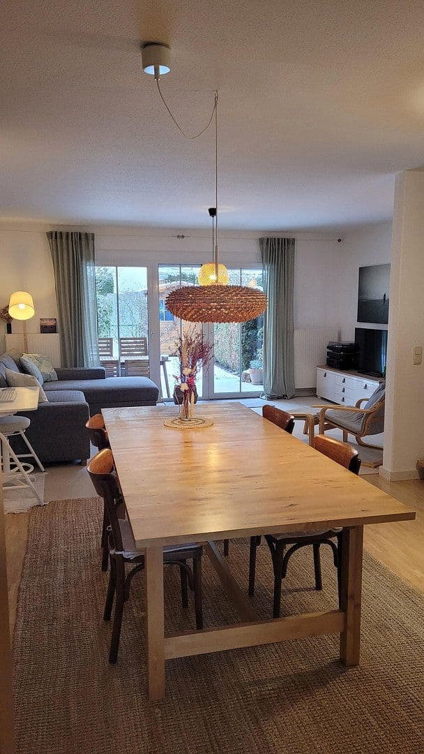 Prodej domu 120 m², pozemek 135 m², Erlangen, Bavorsko Prodej domu 120 m², pozemek 135 m², Erlangen, Bavorsko